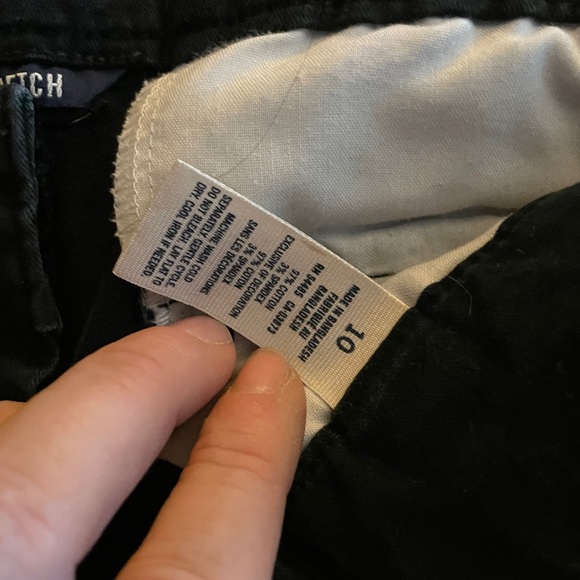 Shorts - Picture 4 of 4